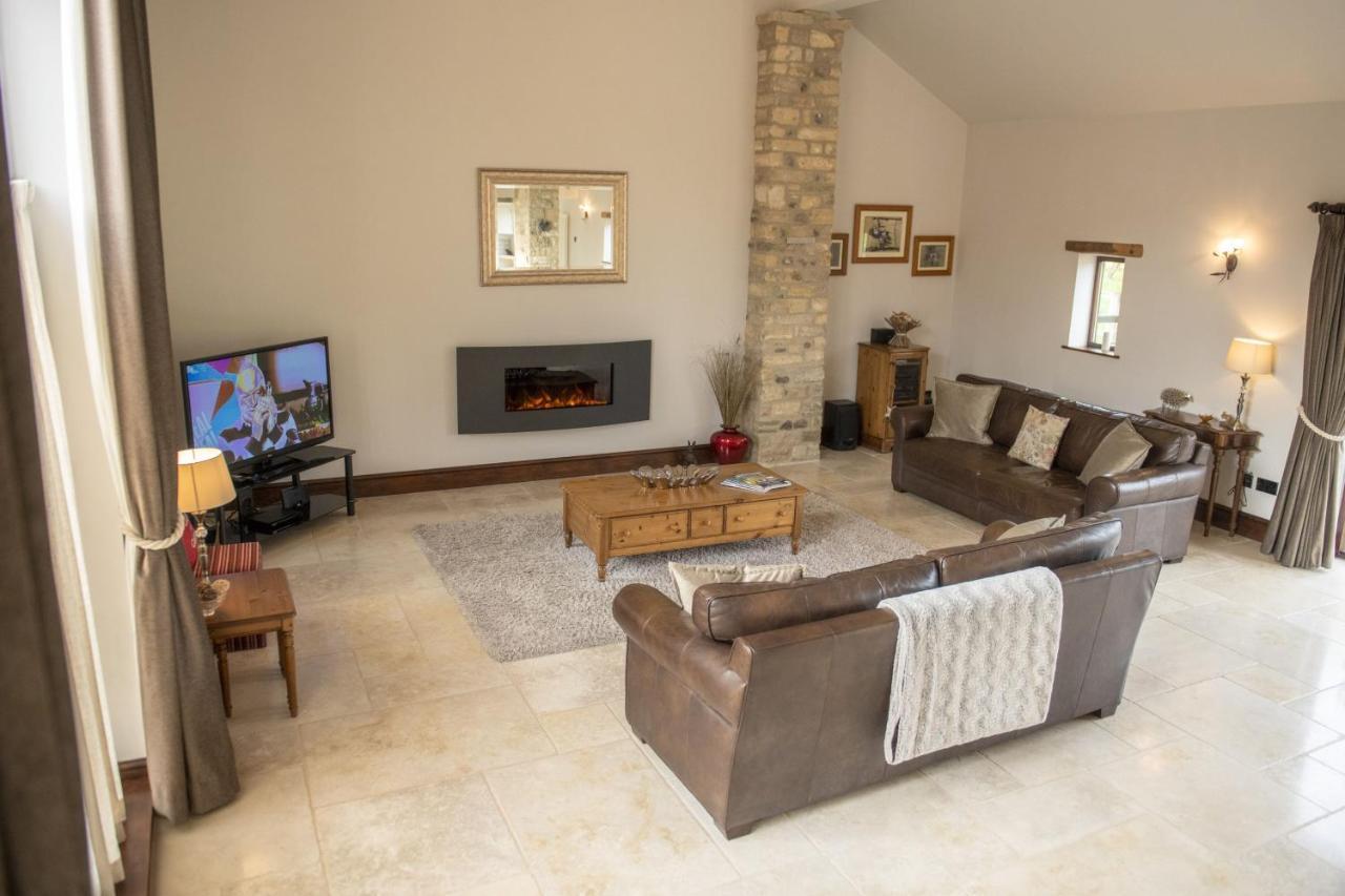 Tockwith Lodge Barn ยอร์ค ภายนอก รูปภาพ